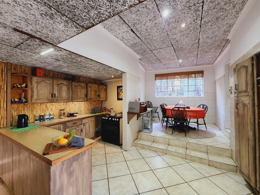 7 Bedroom Property for Sale in Potchefstroom Rural North West